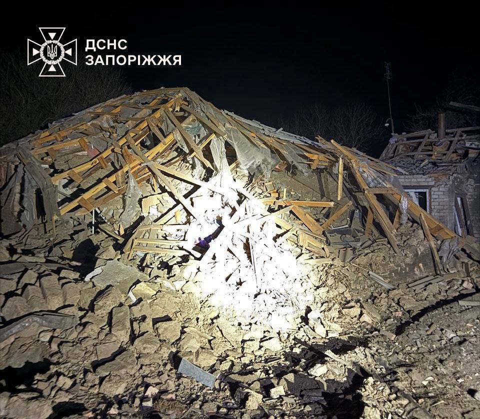 Росіяни завдали удару по селищу Комишуваха 22 січня