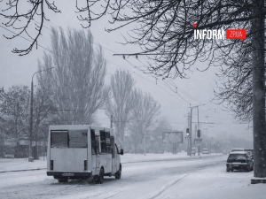 Запоріжжя засипає снігом: як комунальники долають негоду