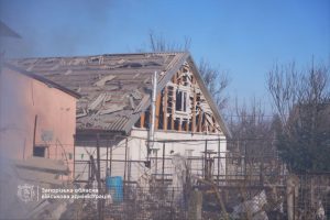 Россияне снова ударили по Запорожью: есть раненые, среди них ребёнок