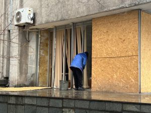 Через атаку РФ у Запоріжжі постраждала Бердянська міська військова адміністрація (ФОТО)