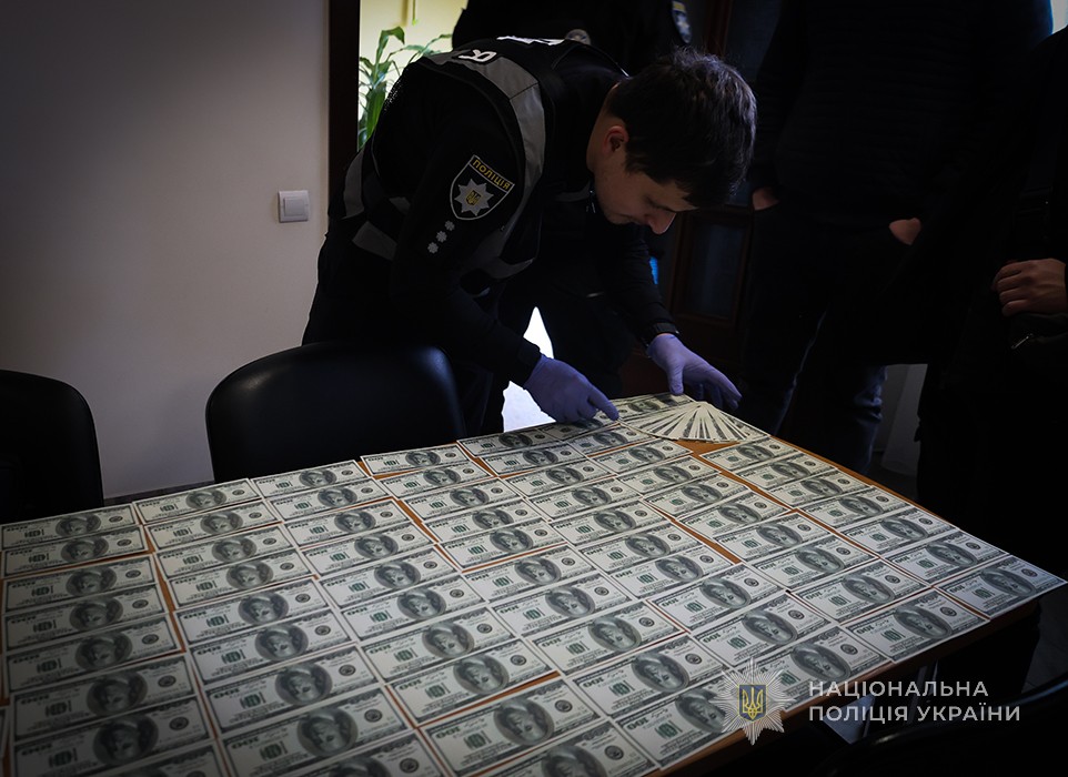 В Запорожье разоблачили адвоката, который помогал мужчинам пересекать границу: что известно