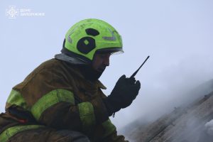 Двоє врятованих від отруєння газом: робота рятувальників на Запоріжжі