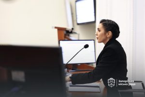 Чи має Запоріжжя статус прифронтового міста: відповідь Харченко