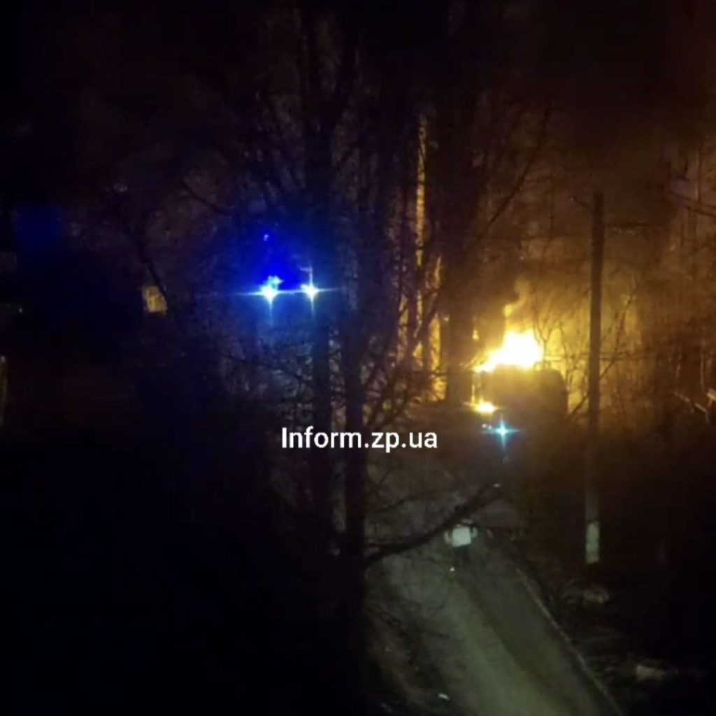 У Запоріжжі вибухнуло авто