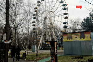 День оглядового колеса: як виглядають атракціони у парку «Дубовий гай» у Запоріжжі