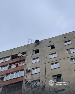 У Дніпровському районі Запоріжжя 7 будинків постраждали від обстрілу