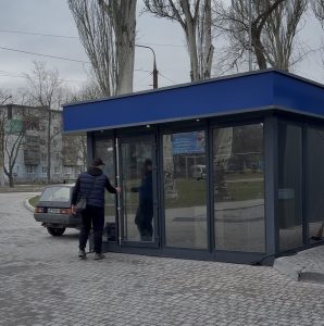 У Запоріжжі після вчорашнього удару відновила роботу АЗС (ФОТО)