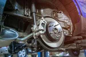 Як довгий спуск впливає на ефективність гальмування