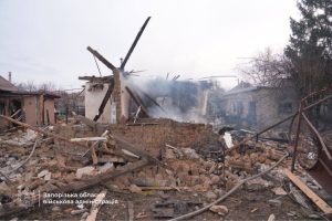 Двоє загиблих, травмовані діти: війська РФ атакували Запоріжжя (ФОТО, ВІДЕО)