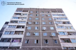 Атака беспилотников на Запорожье: повреждены жилые дома (ФОТО)