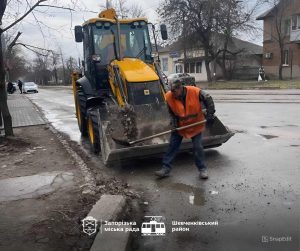В Запорожье продолжается весенняя толока: что успели сделать в Шевченковском районе