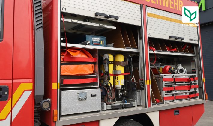 Запорожской громаде передали пожарную машину из Германии (ФОТО)