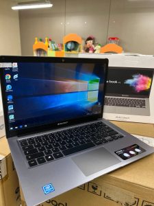 На Запоріжжі дітям роздадуть ноутбуки через відсутність очного навчання