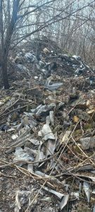 У промисловій зоні Запоріжжя виявили несанкціоноване сміттєзвалище