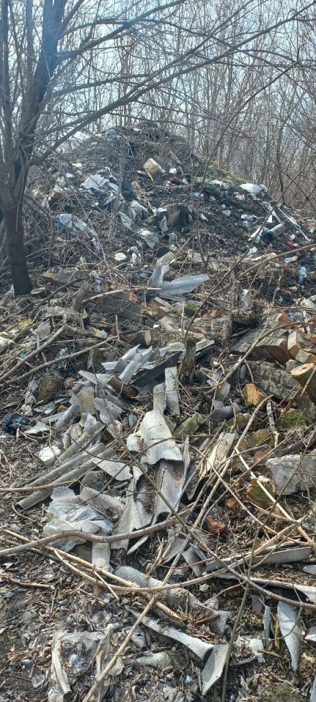 У промисловій зоні Запоріжжя виявили несанкціоноване сміттєзвалище