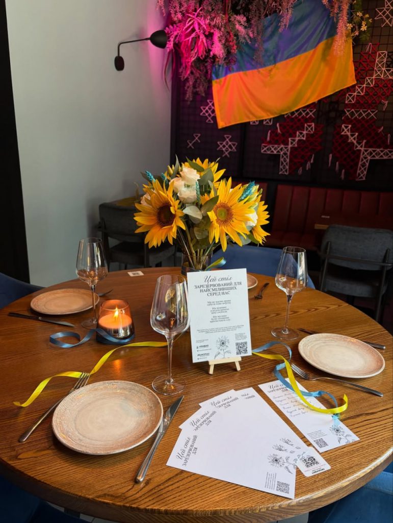 Не статистика, а истории: как запорожцы могут сохранить память о погибших на войне