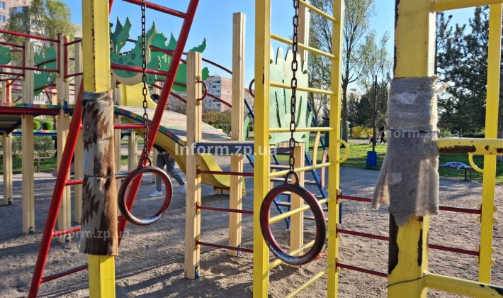 Детская площадка за 7,5 млн грн на Песках в Запорожье: как выглядит новая локация (ФОТО)