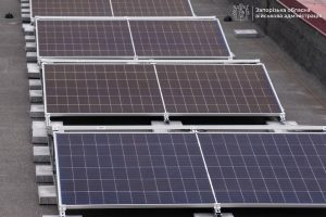 У перинатальному центрі Запоріжжя встановили сонячні електростанції