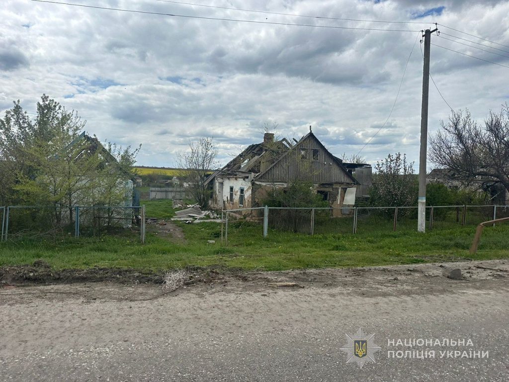 Наслідки російських ударів 27 травня. Фото: поліція Запорізької області