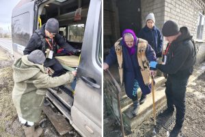 Благодійники просять владу оголосити евакуацію на Запоріжжі