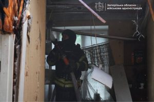 У Запоріжжі після обстрілу 12 квартир визнали непридатними для проживання