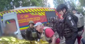Патрульні показали перші хвилини після удару по Запоріжжю (ВІДЕО)