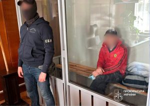 Подожгли объект Укрзалізниці: в Запорожье осудили двух мужчин