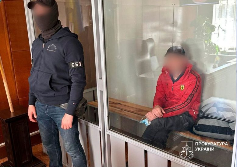Подожгли объект Укрзалізниці: в Запорожье осудили двух мужчин