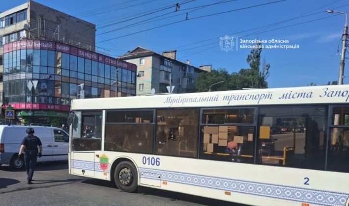 В Запорожье простились с мужчиной, погибшим во время атаки FPV-дрона на маршрутку