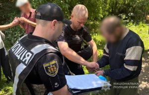 Торговал минами и гранатами: в Запорожской области задержали торговца оружием