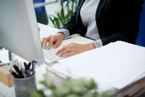 Срочная работа в Кропивницком: вакансии в бизнесе и финансовой сфере