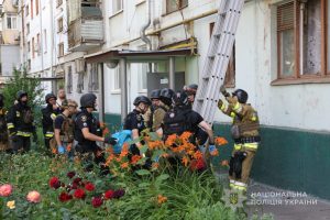У Запоріжжі 5-річна дитина у важкому стані після удару КАБ: дані поліції