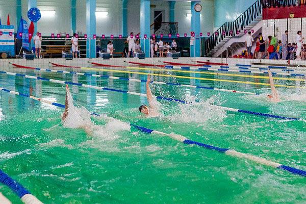 Скільки коштує абонемент у комунальних басейнах Запоріжжя
