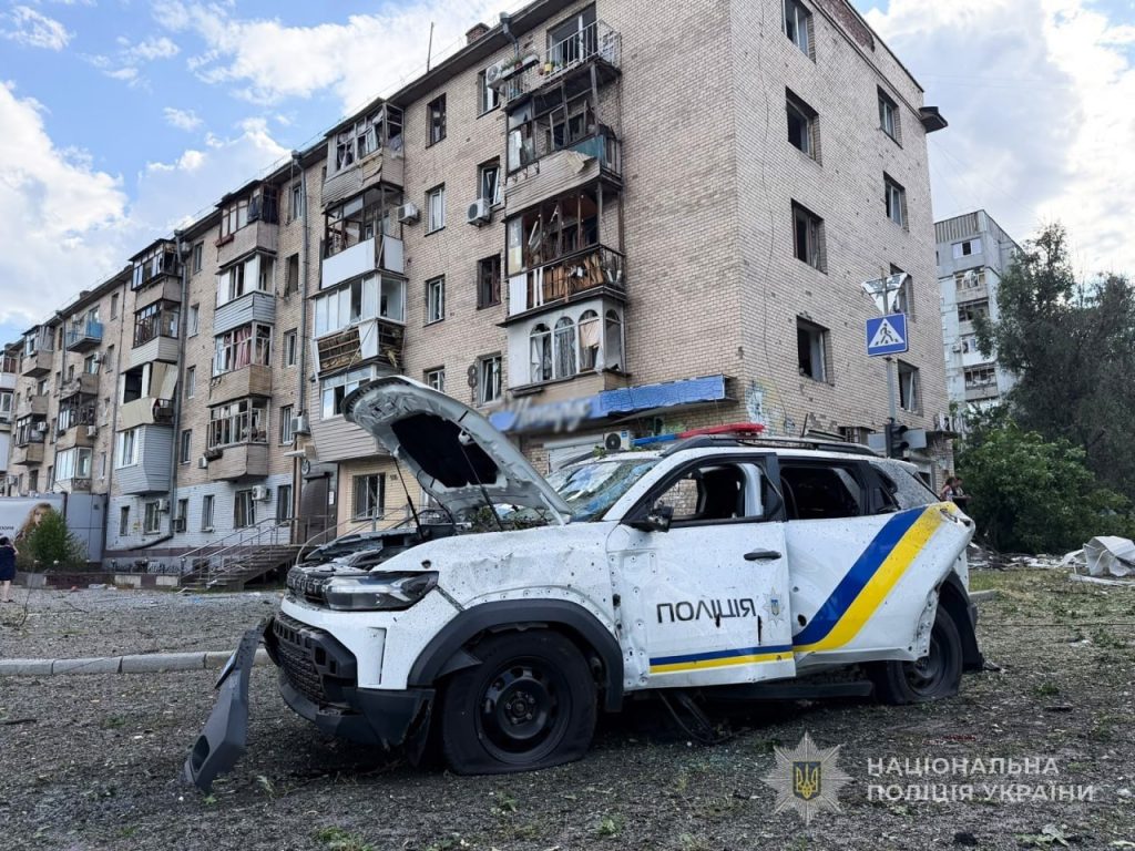 Наслідки атаки по Запоріжжю 5 липня. Фото: поліція Запорізької області