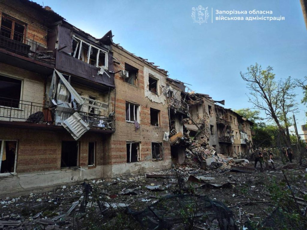 Наслідки ударів по Запоріжжю 15 липня. Фото: Іван Федоров