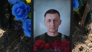 В Запорожье простились с мужчиной, погибшим во время атаки FPV-дрона на маршрутку