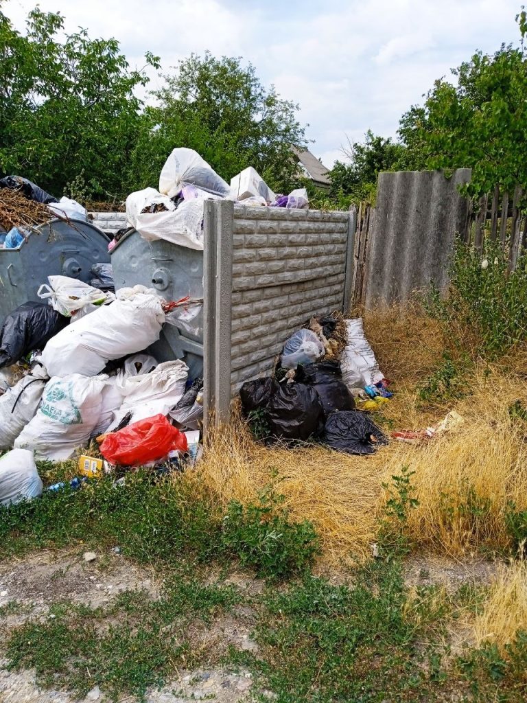 Почему из Кушугума Запорожской области не вывозят мусор: объяснение главы громады