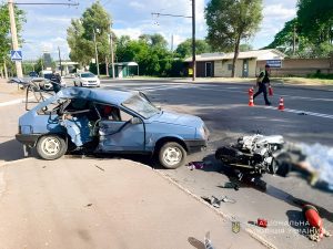 В Запорожье в результате ДТП погиб мотоциклист: полиция устанавливает обстоятельства аварии