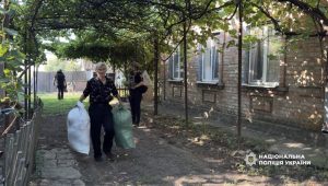 Із прифронтових сіл Запорізької області евакуювали трьох людей та сімох собак (ВІДЕО)