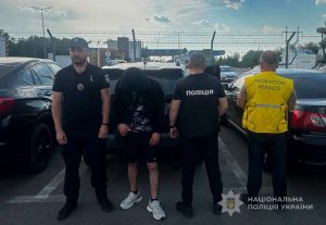 Из Запорожья принудительно выдворили иностранца: что известно