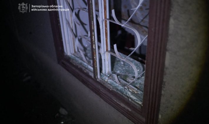 Ночная атака беспилотников на Запорожье: повреждены дом и здание вуза (ОБНОВЛЯЕТСЯ)