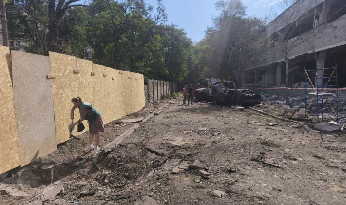 Последствия обстрела Запорожья: экологи зафиксировали загрязнение более 3000 квадратных метров