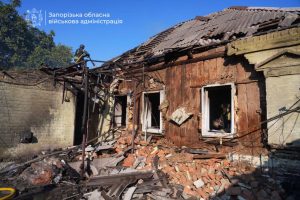 РФ атакувала Запоріжжя: пошкоджено будинок, є постраждалий (ОНОВЛЮЄТЬСЯ)