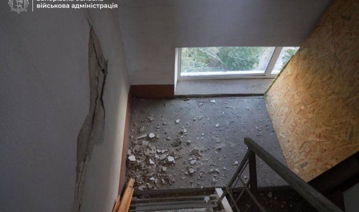 «Шахед» пробил крышу многоэтажки в Запорожье: что известно