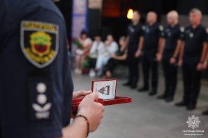 «За оборону Украины»: в Запорожье наградили патрульных