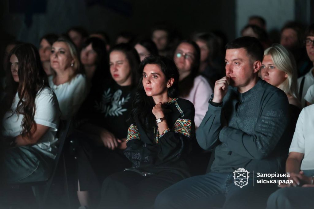 «Второе дыхание»: в Запорожье показали фильм о раненых военных, покоривших Килиманджаро