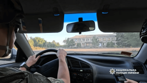 Зруйновані будинки та евакуація: з Новоіванівки вивезли п’ятьох людей(ВІДЕО)