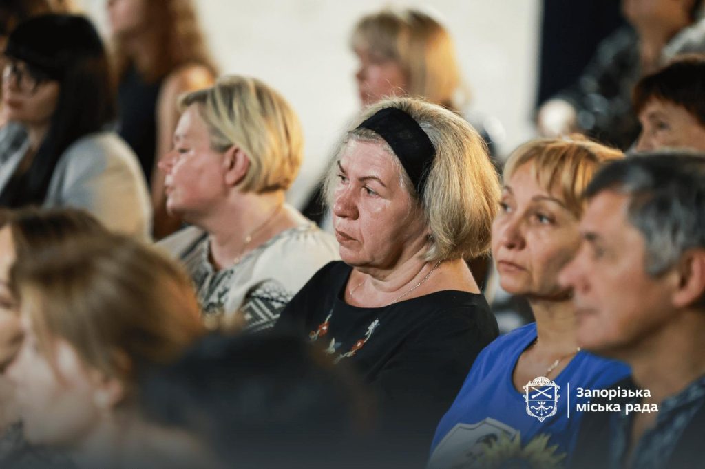 Память тех, кто погиб: в Запорожье провели вечер для семей погибших Защитников