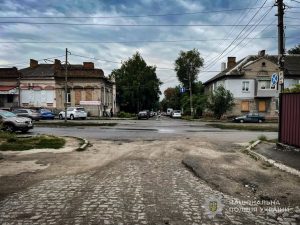 В Запорожье водитель сбил 74-летнюю женщину и скрылся: полиция ищет свидетелей