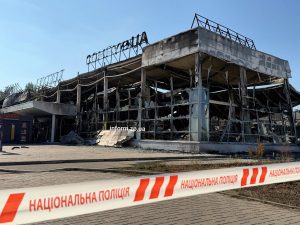 Семикин рассказал, есть ли дефицит товаров в Запорожье после российских атак на ТЦ